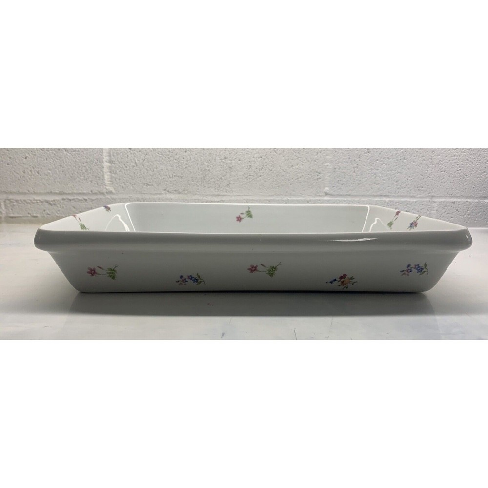 BIA Casserole Dish With Floral Pattern Cordon Bleu Bake Or Microwave 15” X 10”